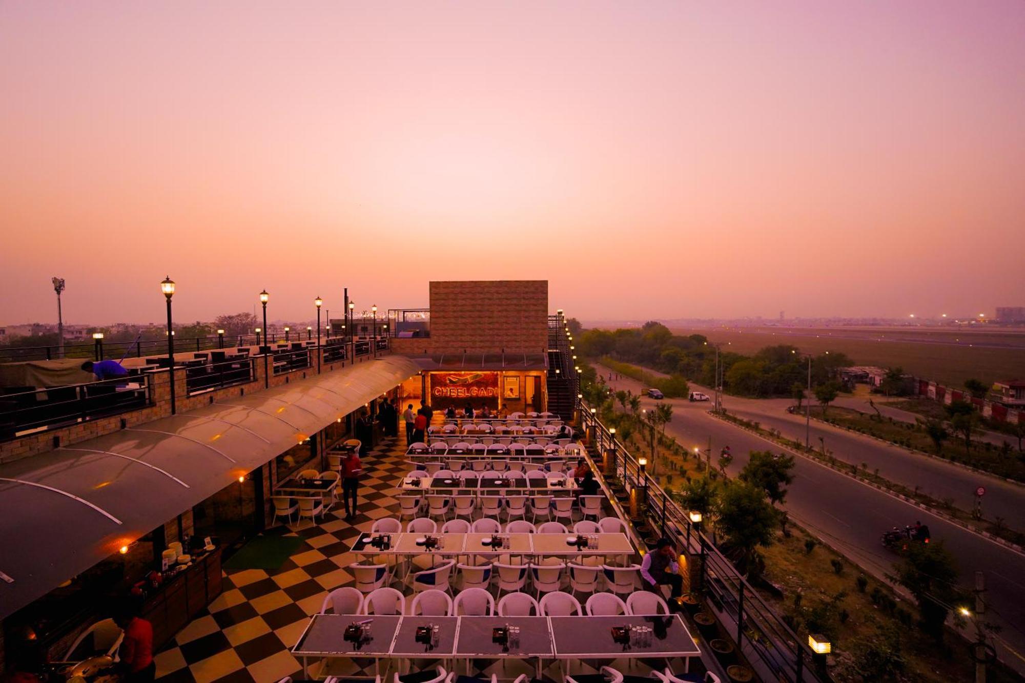 Hotel Cheelgadi Jaipur Dış mekan fotoğraf
