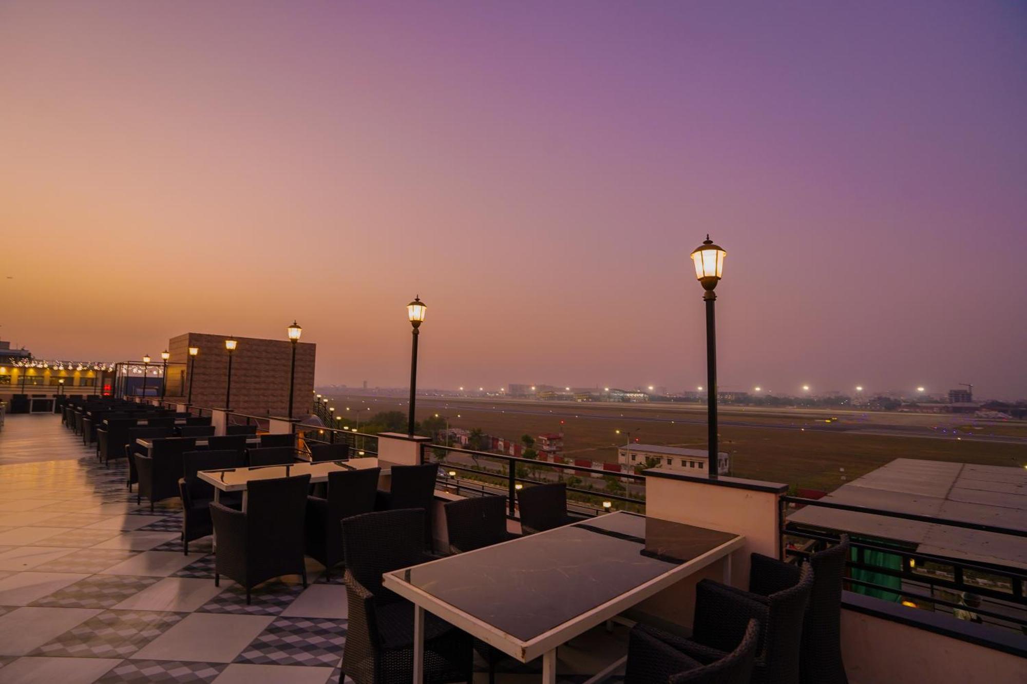 Hotel Cheelgadi Jaipur Dış mekan fotoğraf